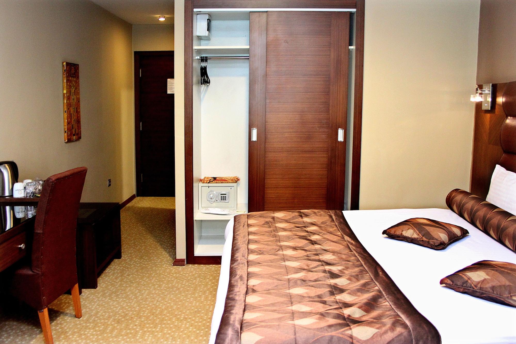 Marlight Boutique Hotel Измир Екстериор снимка
