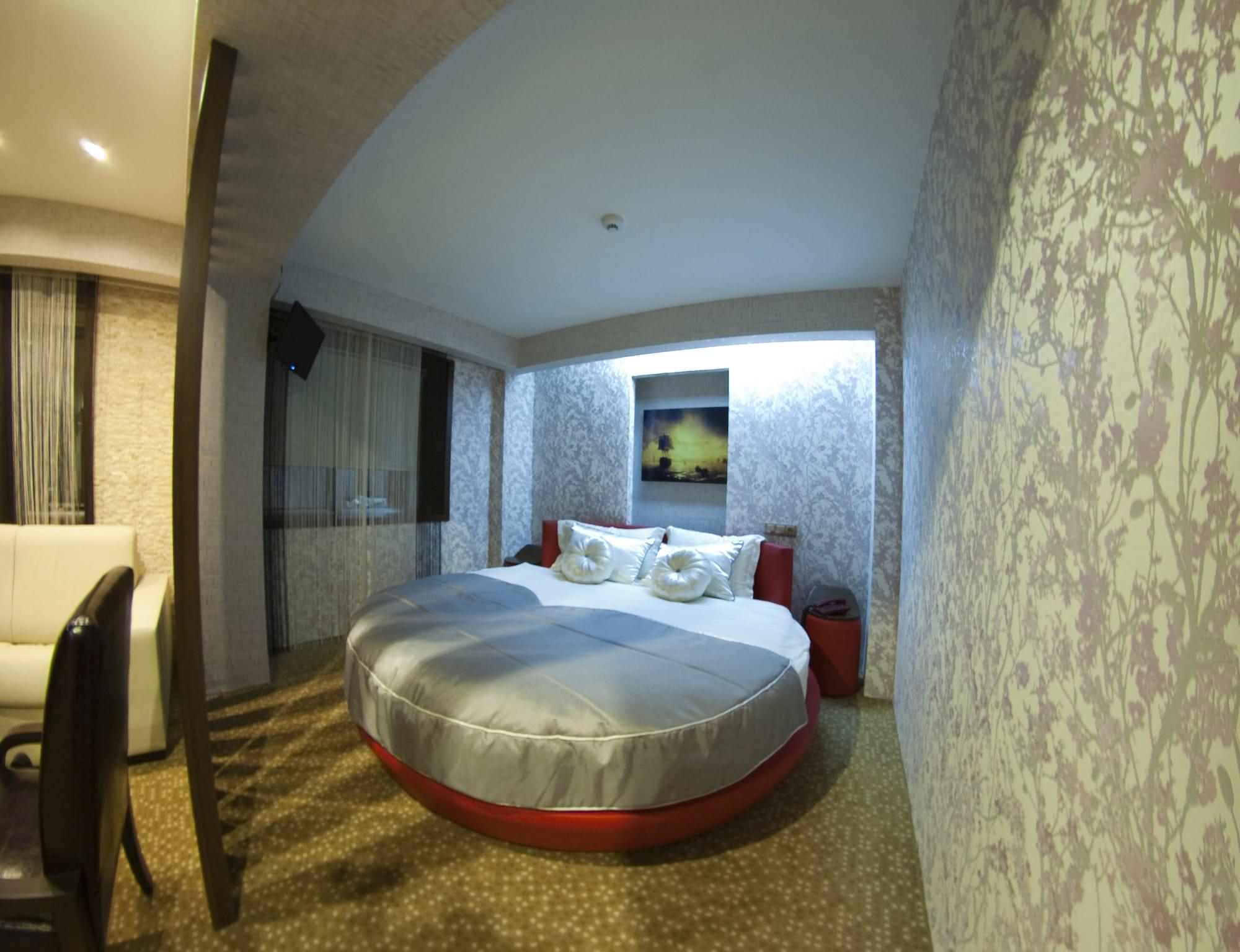 Marlight Boutique Hotel Измир Екстериор снимка