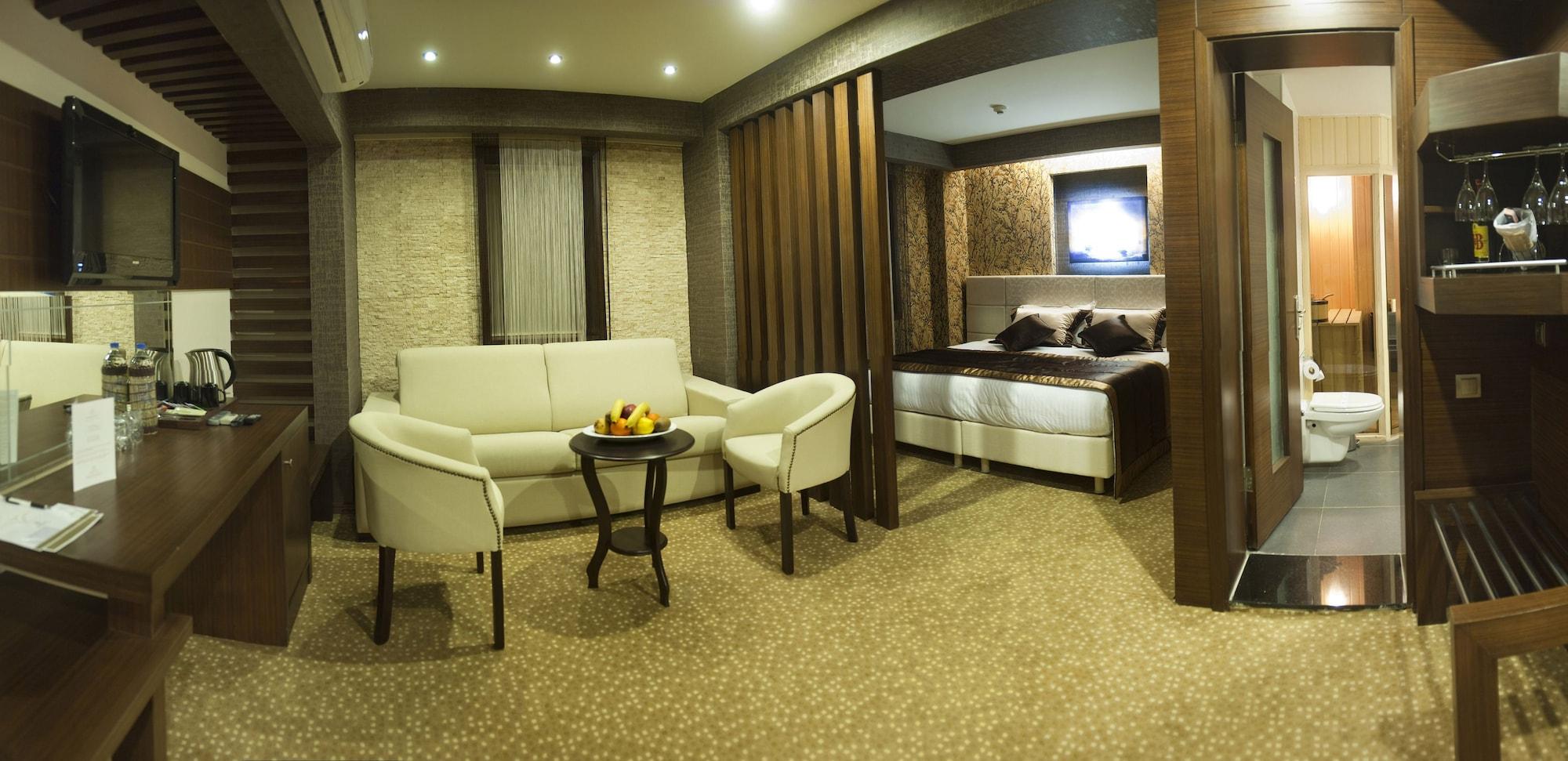 Marlight Boutique Hotel Измир Стая снимка
