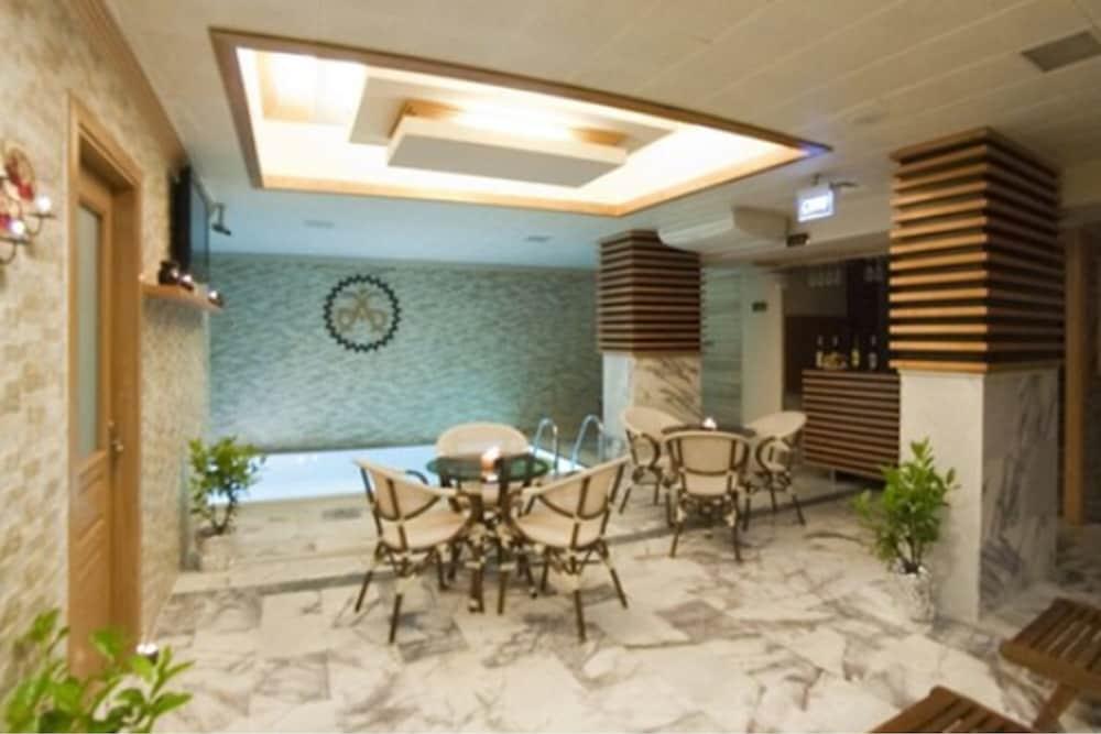 Marlight Boutique Hotel Измир Екстериор снимка