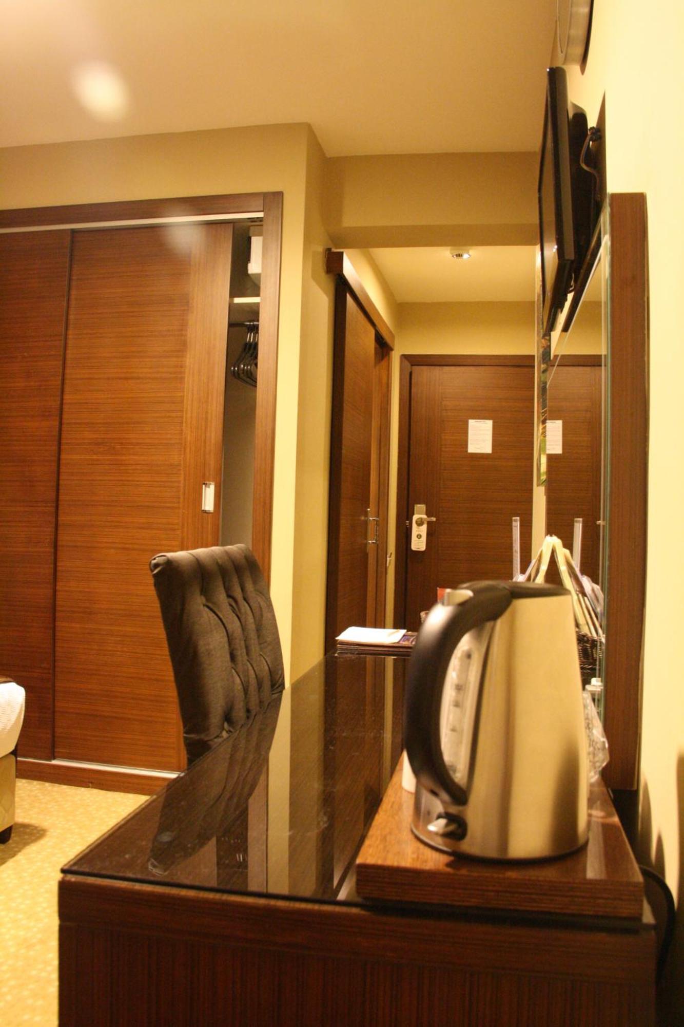 Marlight Boutique Hotel Измир Екстериор снимка