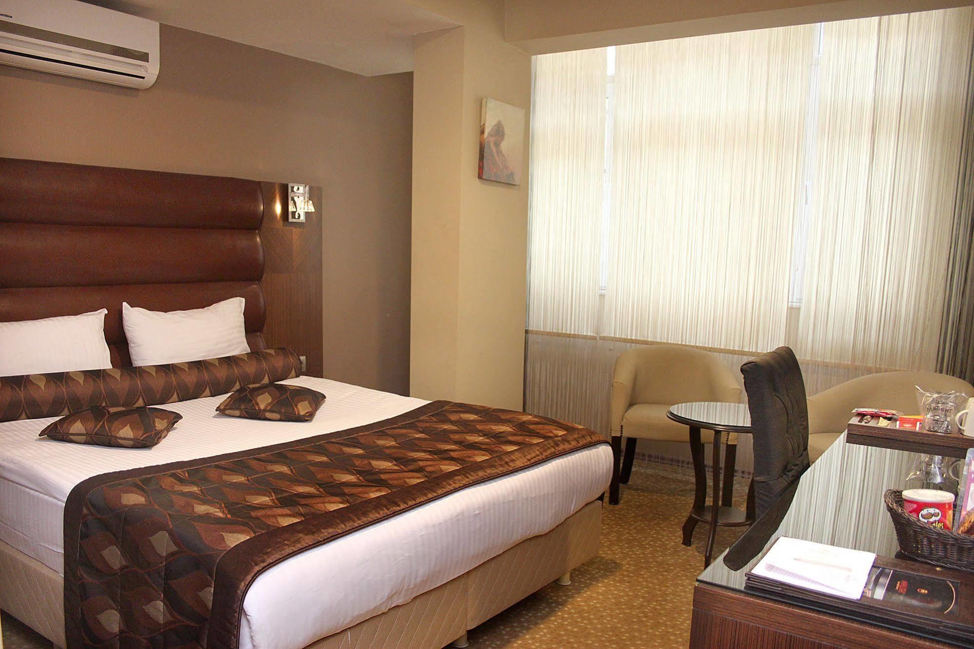 Marlight Boutique Hotel Измир Екстериор снимка